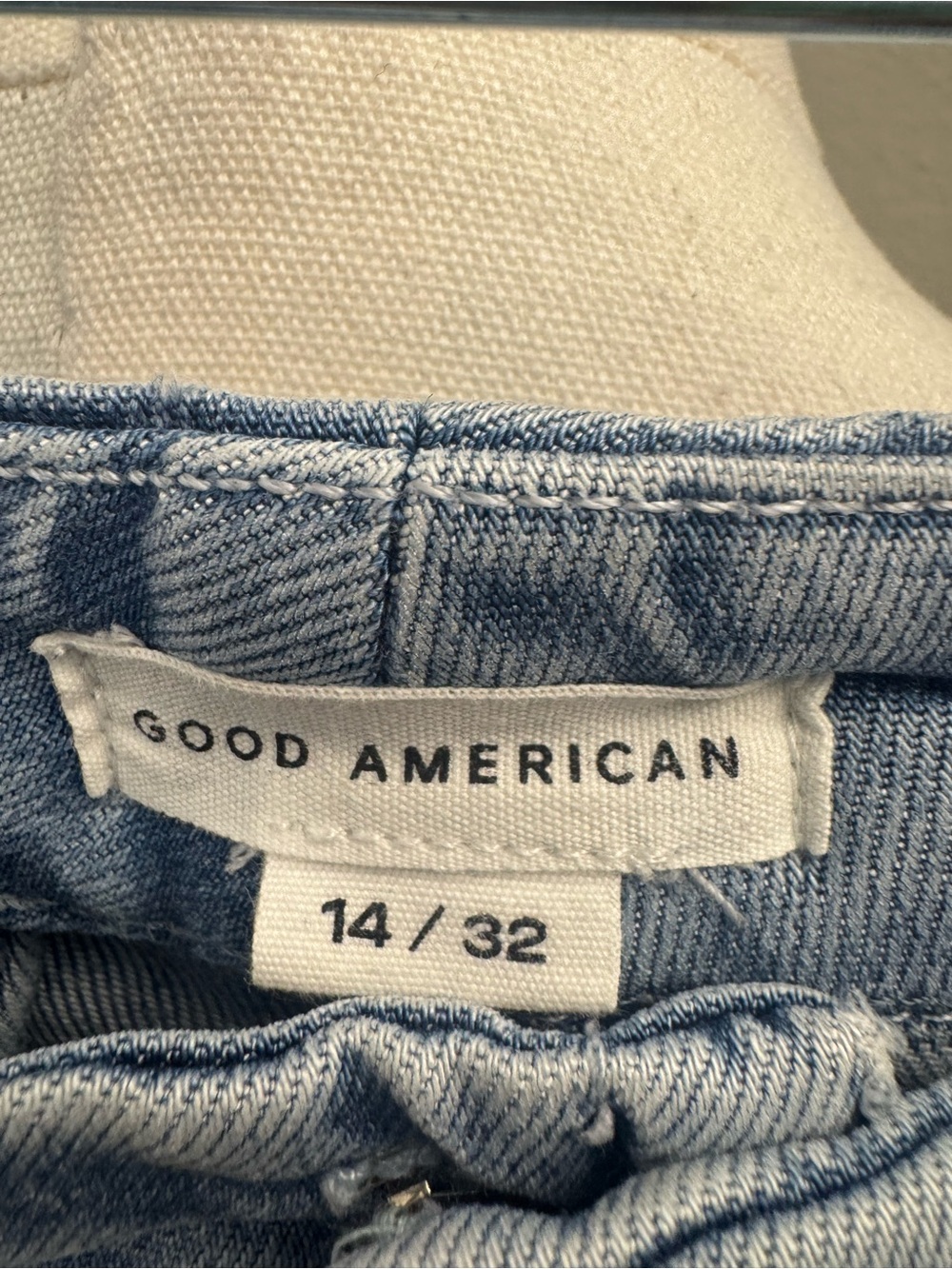 Good American Good Flare Trouser Jeans 14/32 Light Wash Wide Leg - Picture 3 of 13